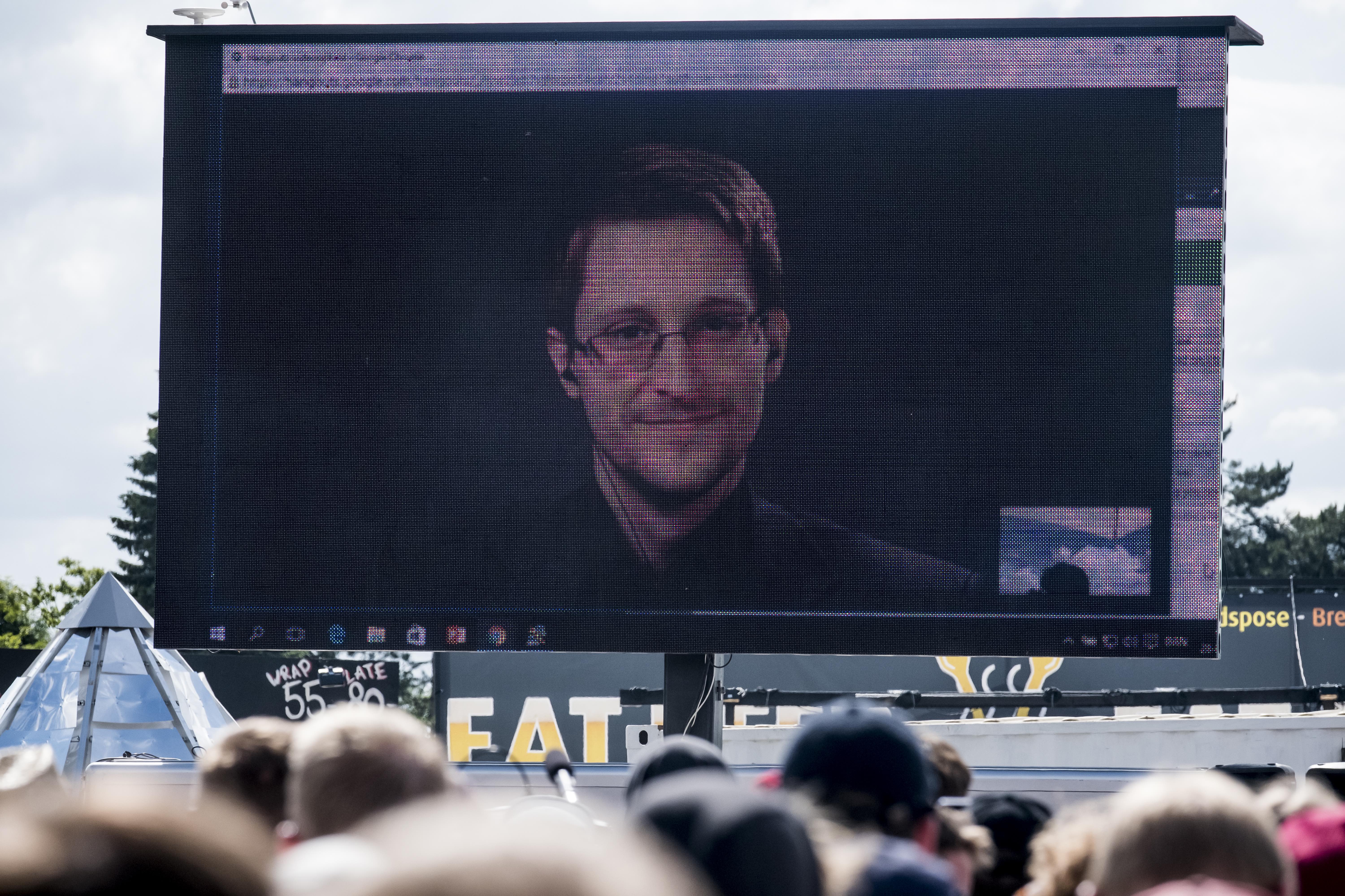 Edward Snowden & The Yes Men - Overview